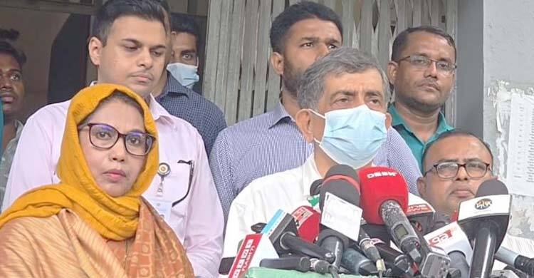 সুষ্ঠুভাবে অনুষ্ঠিত হচ্ছে এইচএসসি পরীক্ষা, ফল হবে দ্রুত: শিক্ষা উপদেষ্টা